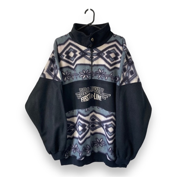 Black Grey Broadway Aztec Patterned Crazy Fleece - Picture 3 of 9